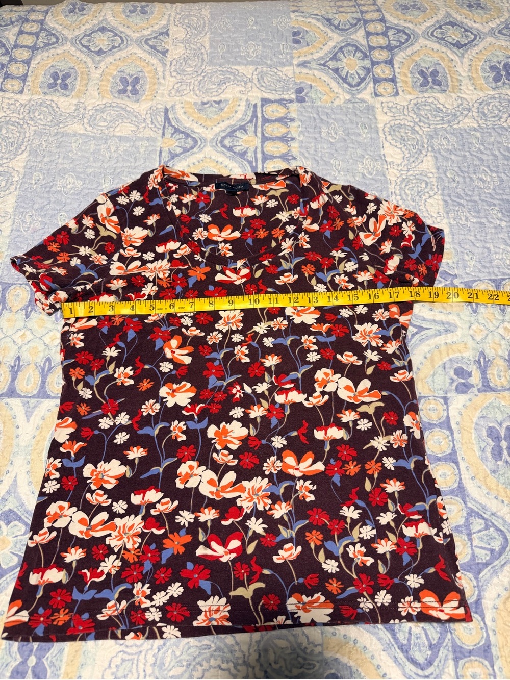Tommy Hilfiger Floral Top - Size S/P‎ - Picture 7 of 10